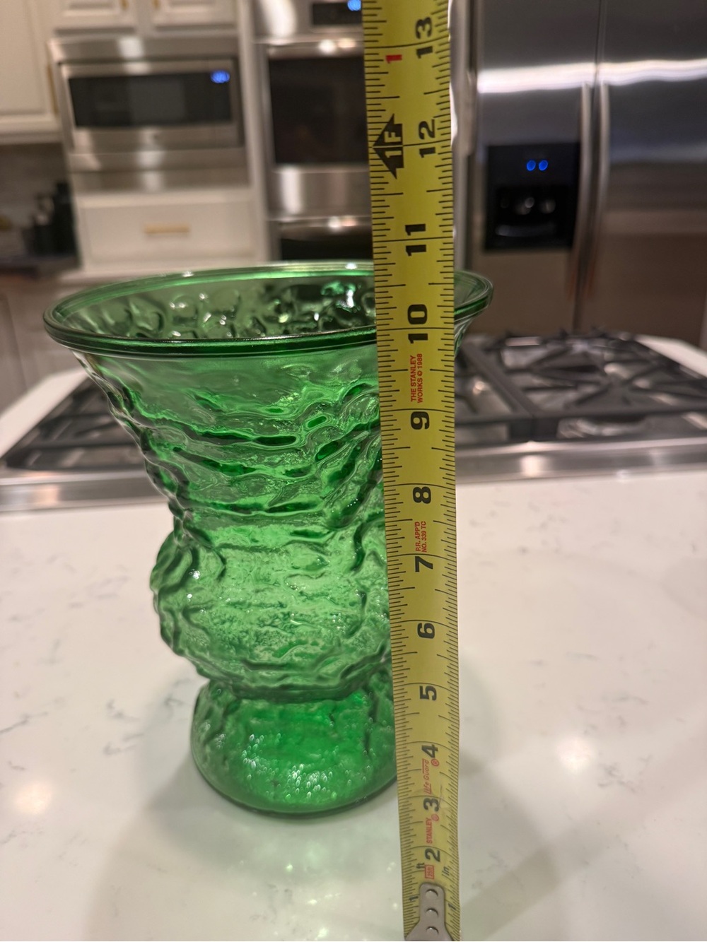 Emerald Green Textured Art Glass Pedestal Vase Heavy Pressed Glass– 10” Tall VTG - Picture 10 of 11